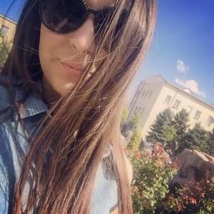 Meet your Posher, Milky